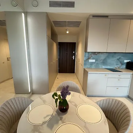 Apartment Hanza Tower Blue Bay