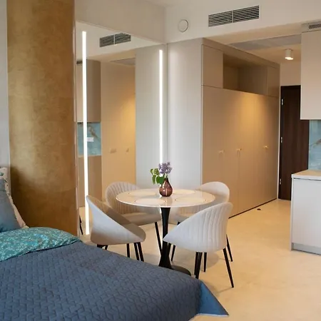 Hanza Tower Blue Bay 什切青