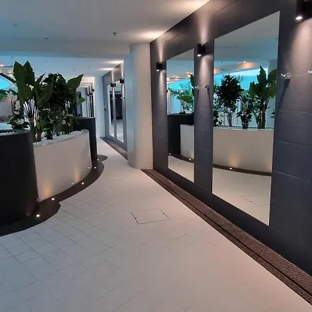 Apartment Hanza Tower Blue Bay