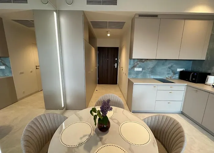 Apartment Hanza Tower Blue Bay